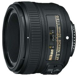Nikon 50mm AF-S f/1.8G Nikkor Lens